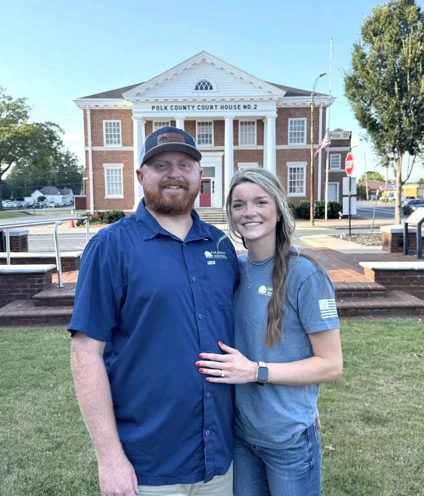 Slide of Oak Ridge Roofing