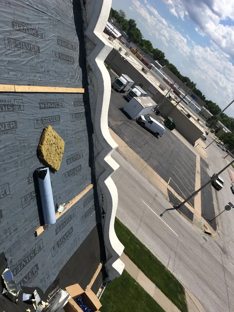 Slide of Oak Ridge Roofs