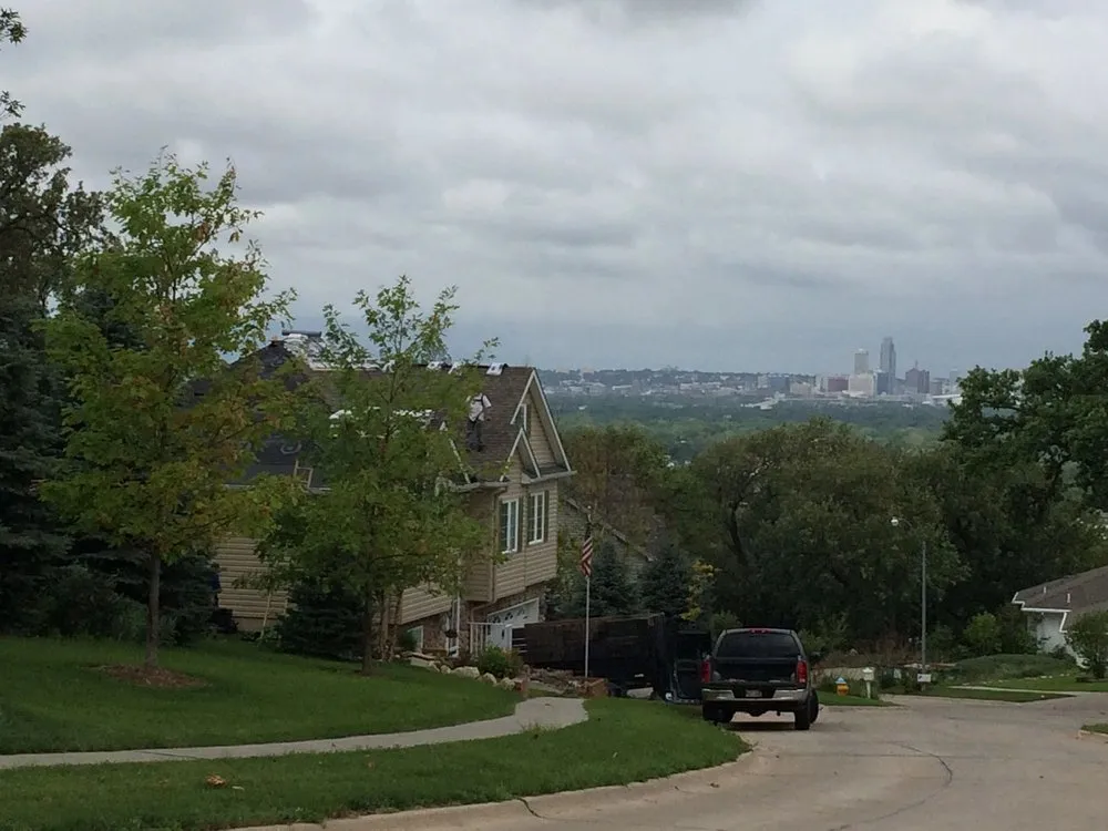 Slide of Oak Ridge Roofs