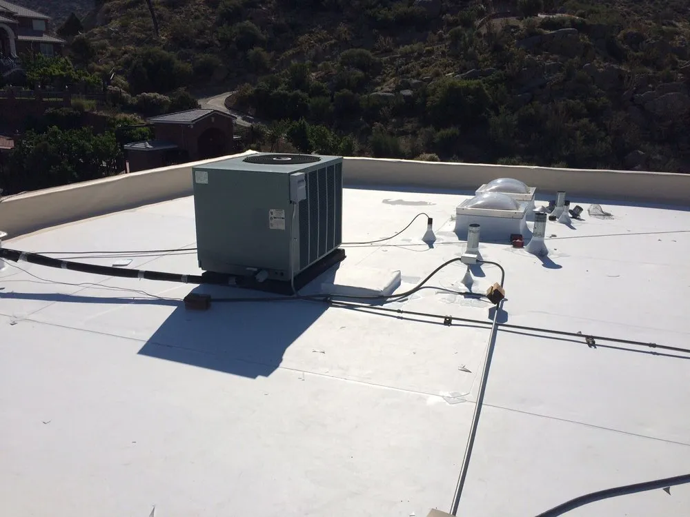 Slide of Oakridge Roofing Construction