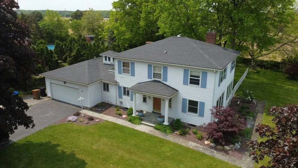 Slide of Oaks Roofing and Siding