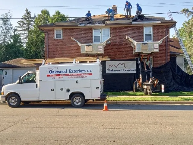 Slide of Oakwood Exteriors LLC