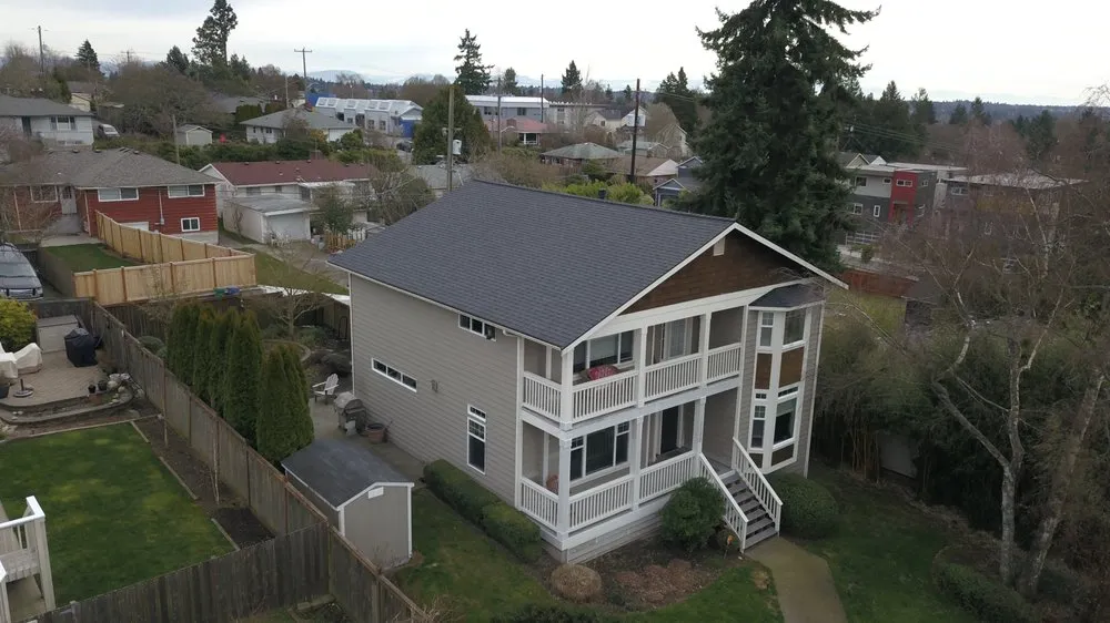 Slide of Oasis Construction Group