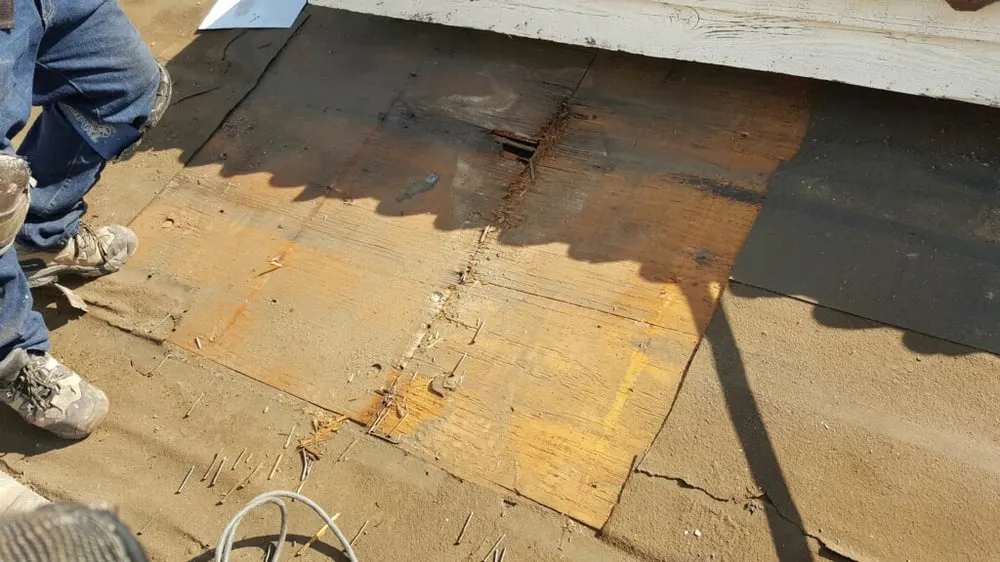 Slide of Ocean Roofing