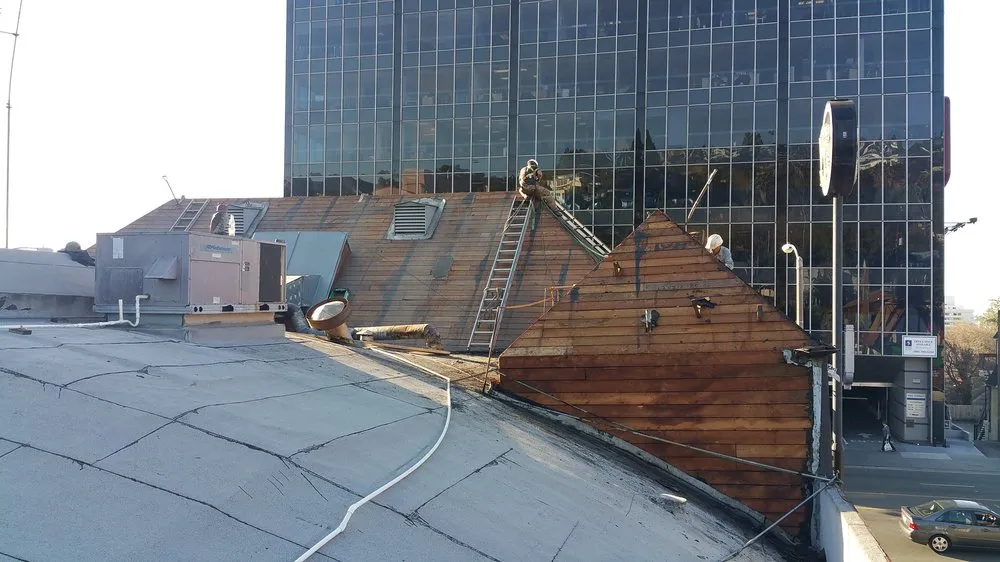 Slide of Ocean Seven Roofing