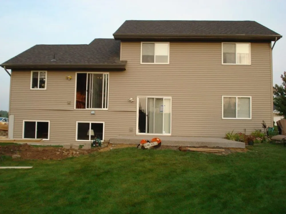 Slide of Ocel Builders