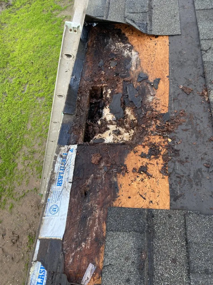 Slide of Octavio Sajuan Roofing