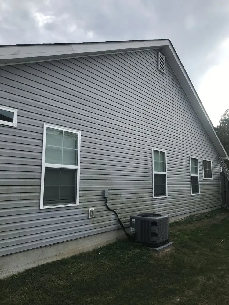 Slide of Odd Jobs Handyman and Roofing