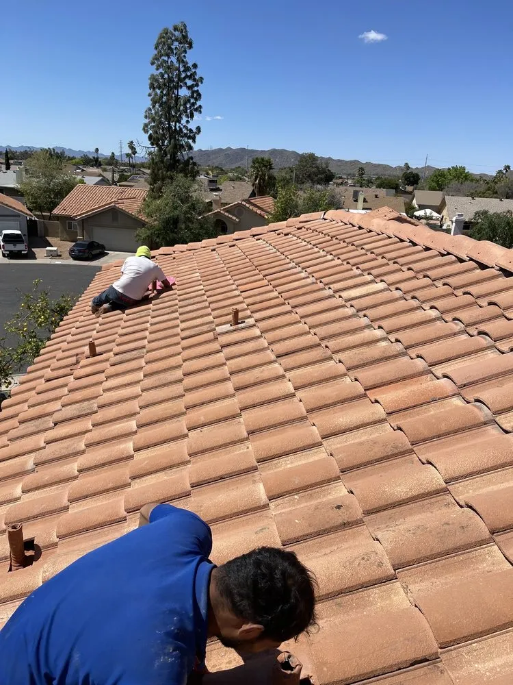 Slide of Off The Roof Roofing