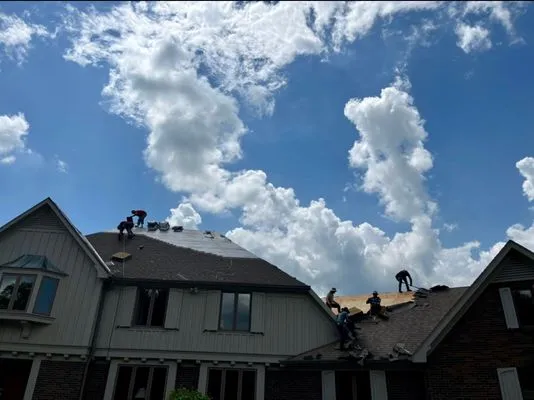 OH Roofing & Exteriors Logo