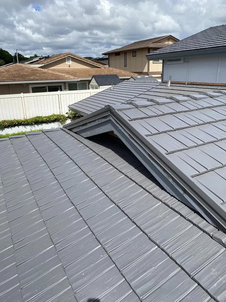 Slide of Ohana Construction