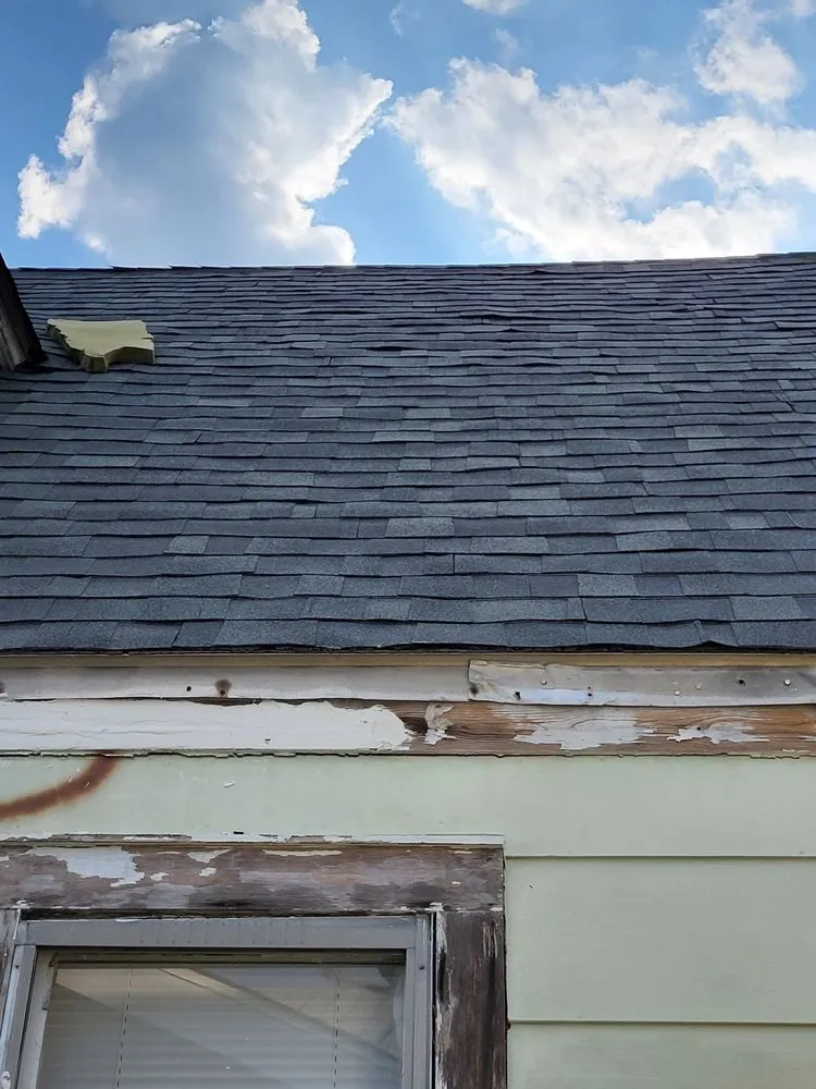 Reliable metal roofing installation in Ramsey, IL by O&L Roofing