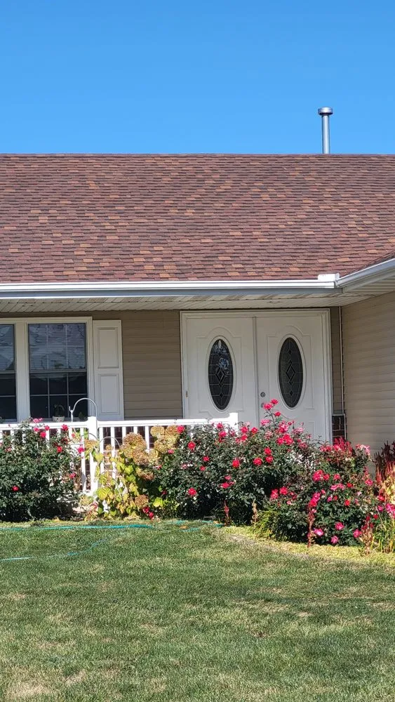 Expert shingle roofing service with free inspection across Ramsey, IL - O&L Roofing