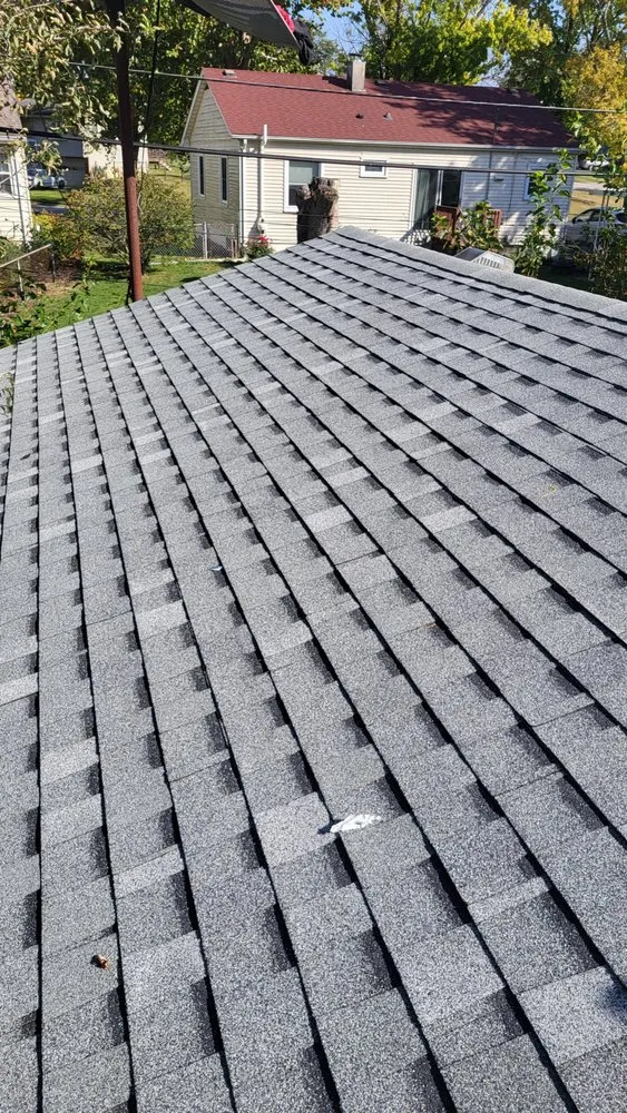 Licensed roof inspection experts serving Ramsey, IL - O&L Roofing
