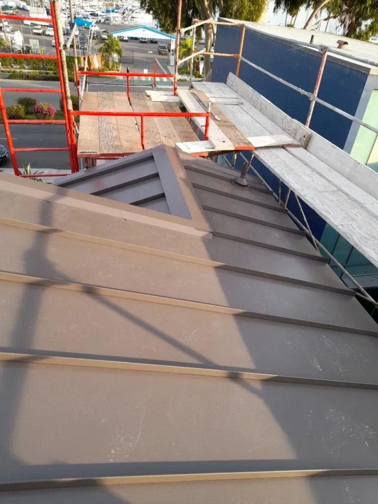 Slide of Old Fashion Roofing