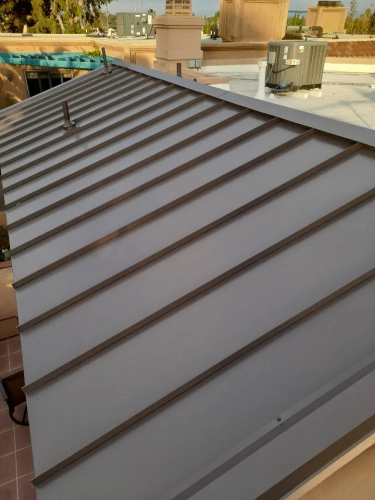 Slide of Old Fashion Roofing