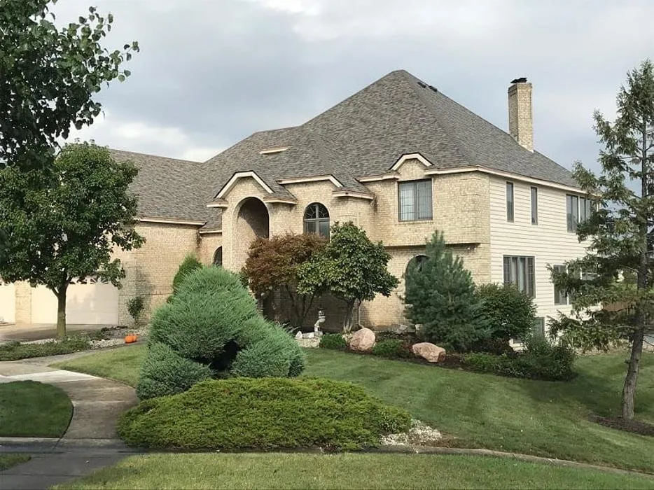 Slide of Old Fort Roofing