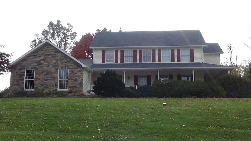 Slide of Olde Glory Contractors