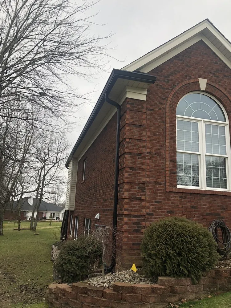 Expert storm damage roof repair in Smithfield, KY by Oldham County Roofing