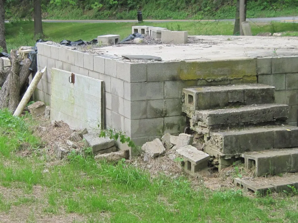 Slide of Olszewski Construction