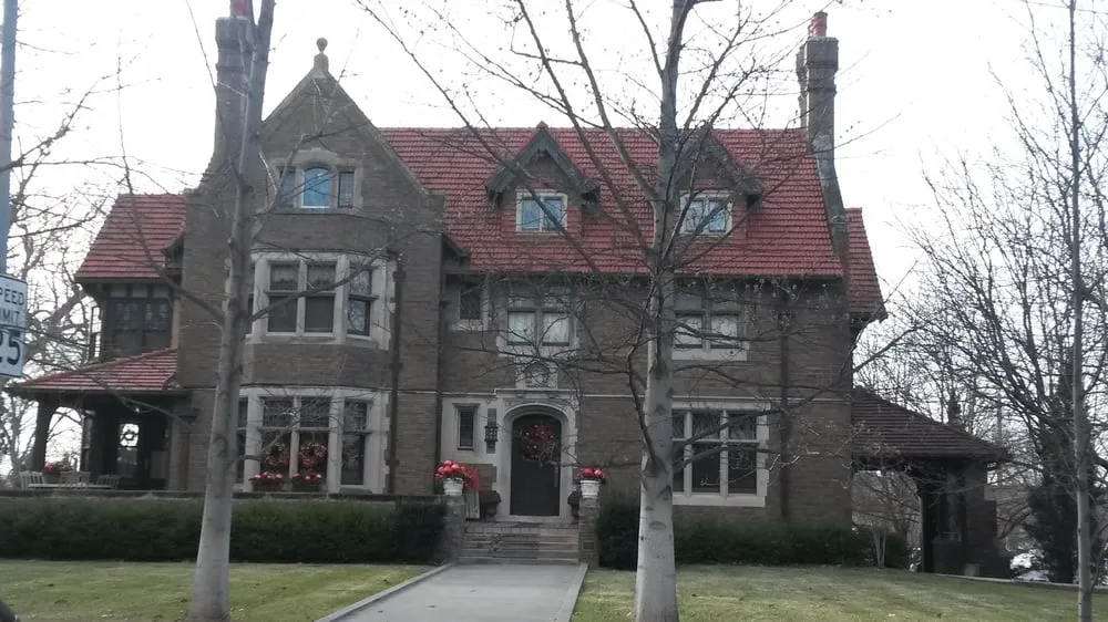 Slide of Omaha Gutter