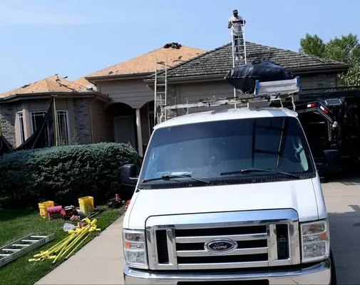 Omaha Roofers Logo