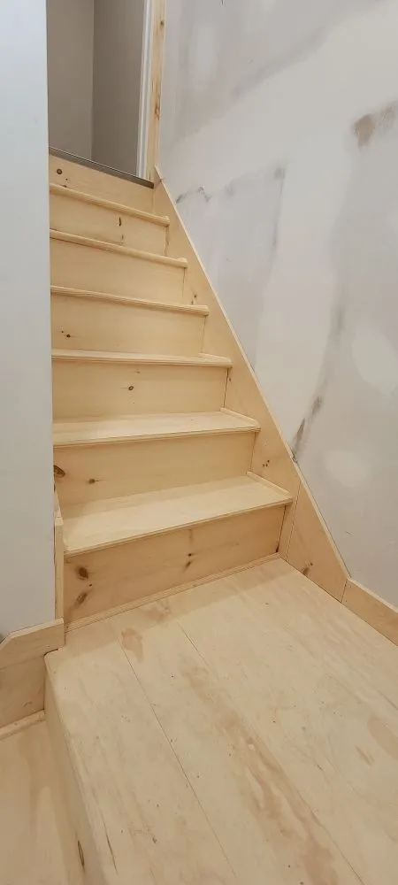 Slide of Omand and Daughters General Contracting