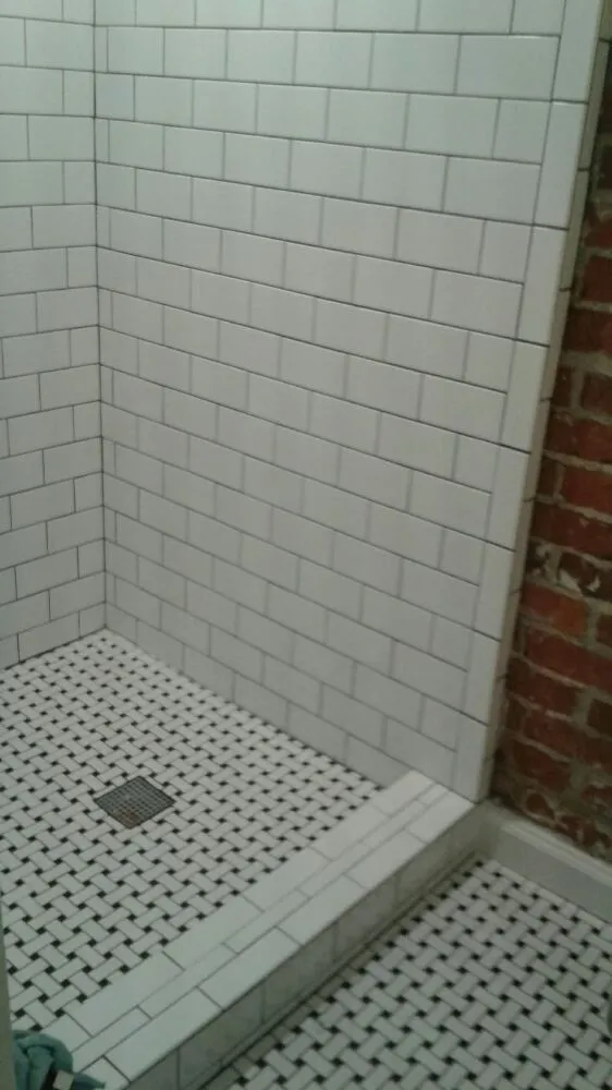 Slide of Omar General Construction