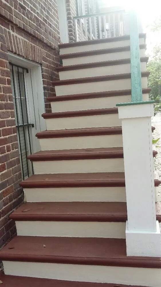 Slide of Omar General Construction