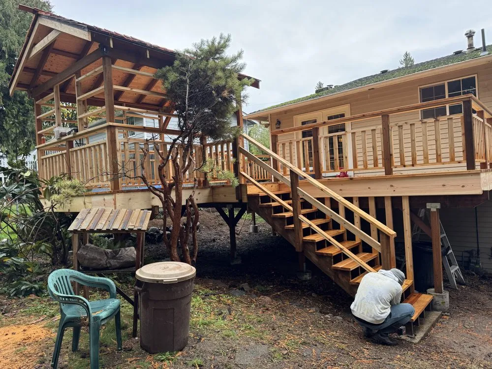 Slide of Omar’s Demolition And Construction