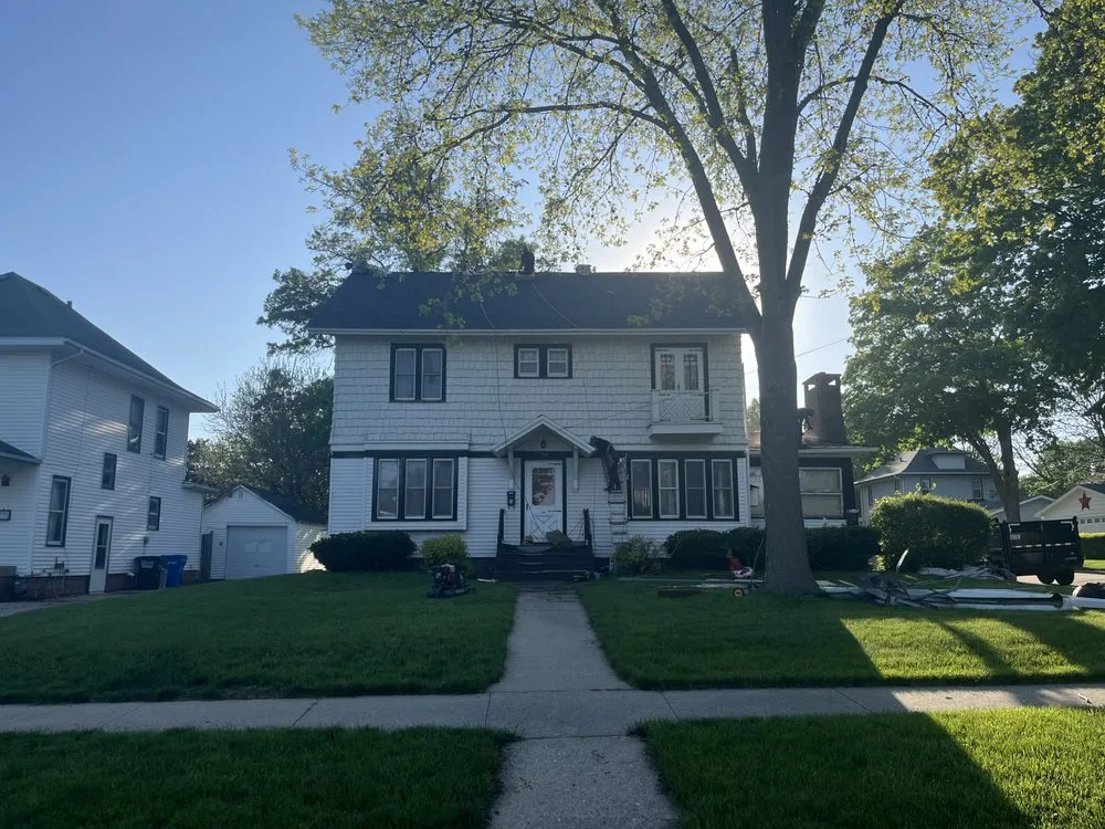 Slide of OMG Bros Construction