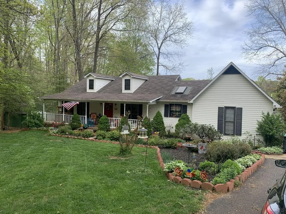 Slide of On Call Contracting Group