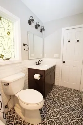 On The Island Contracting