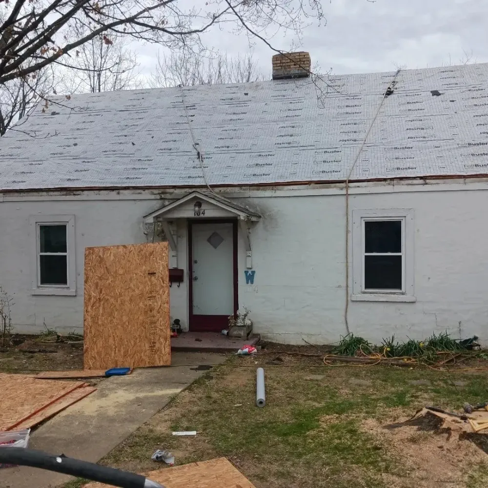 Slide of On The Roof Contracting