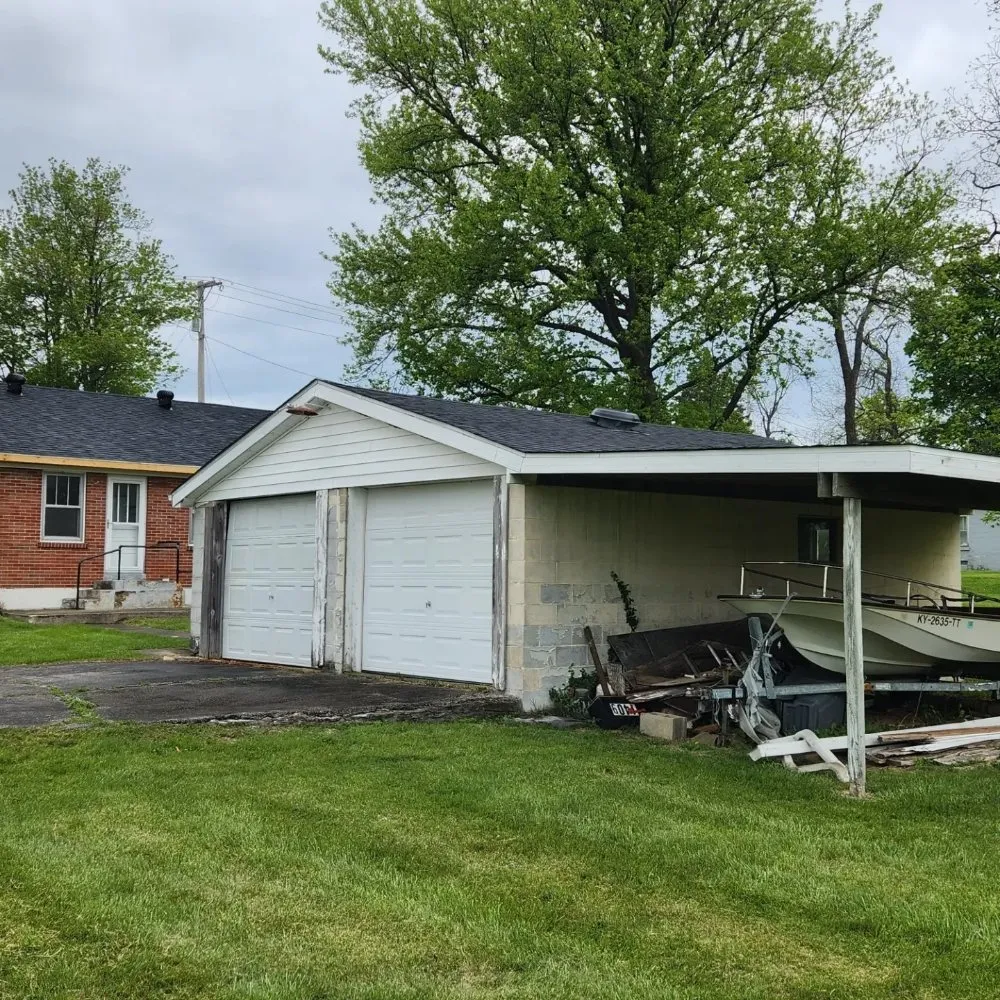 Slide of On The Roof Contracting