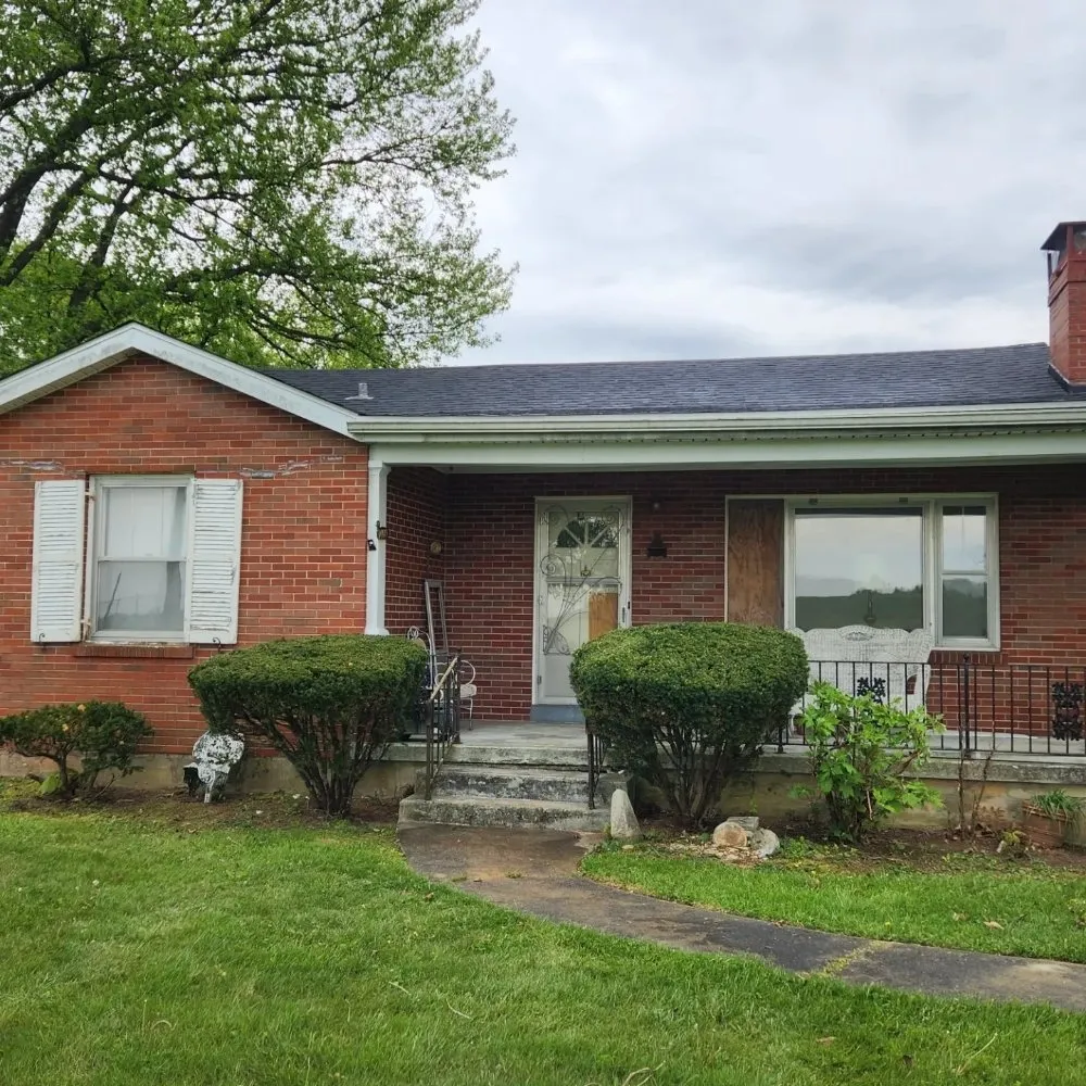 Slide of On The Roof Contracting