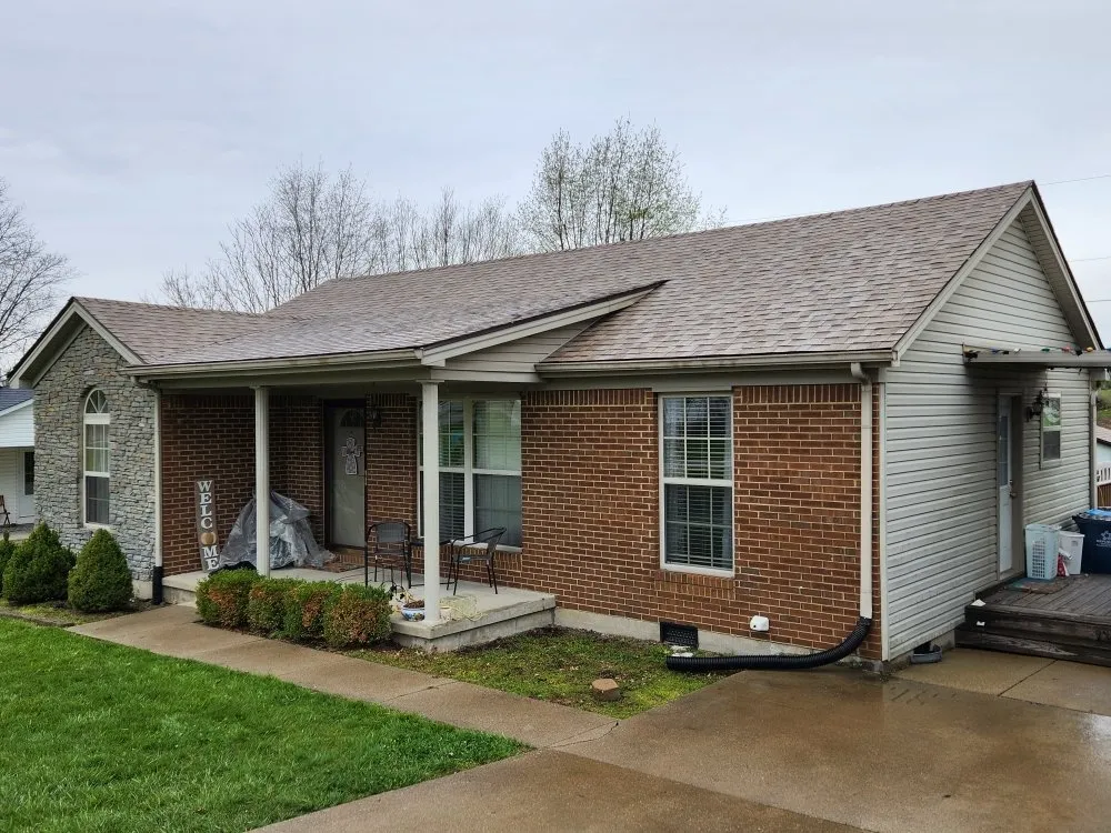 Slide of On The Roof Contracting