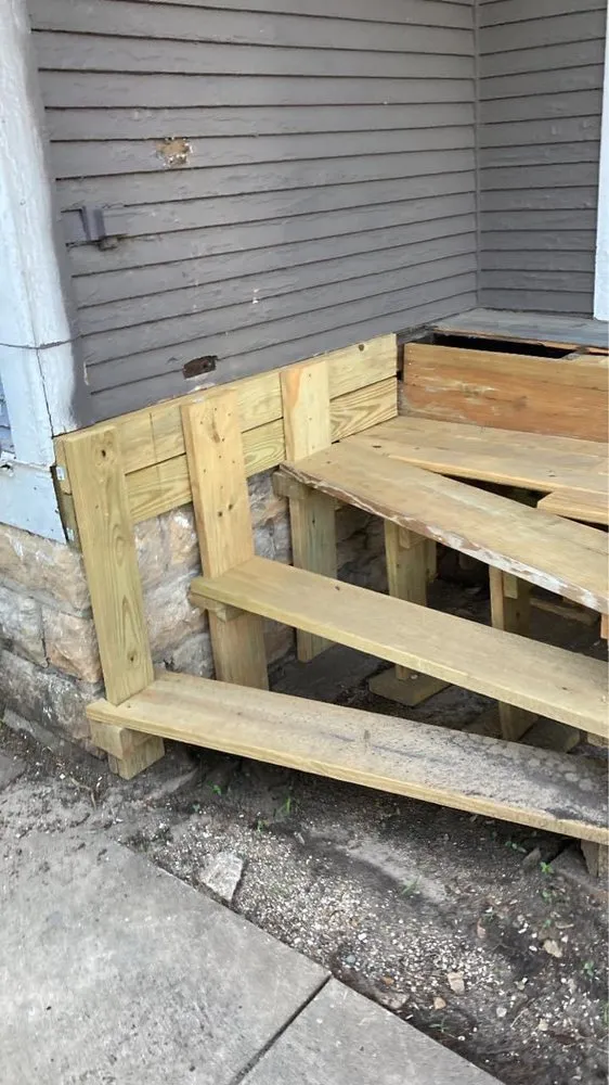 Slide of On the side construction