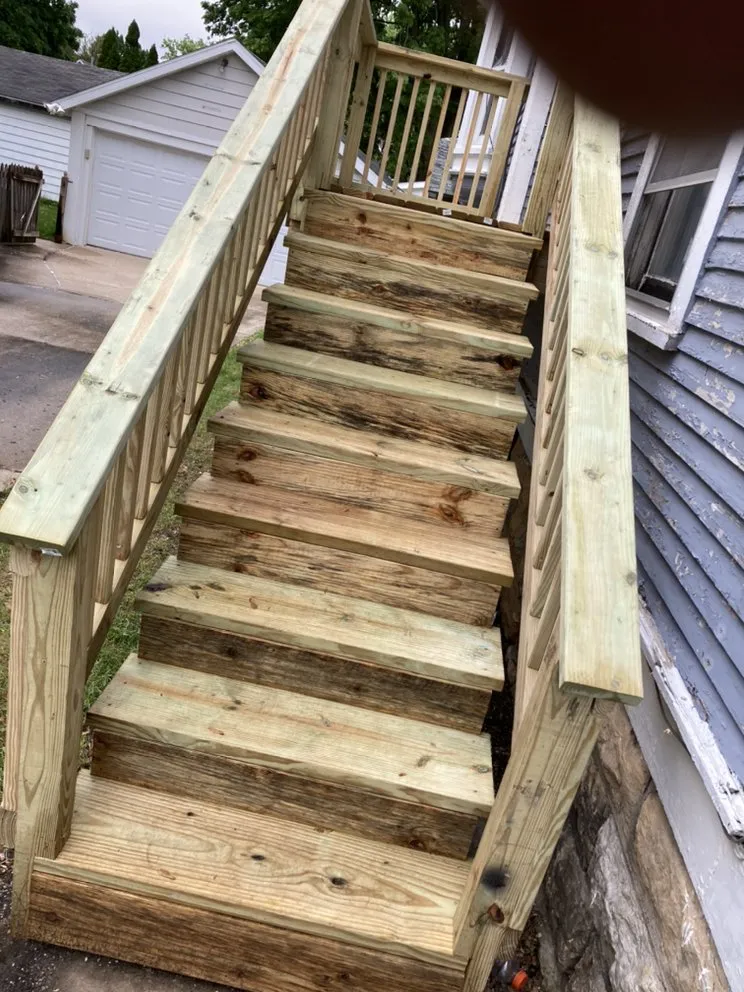 Slide of On the side construction