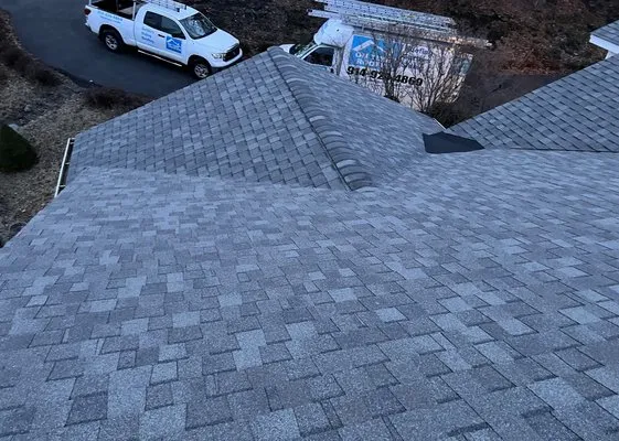 On Time Roofing Logo