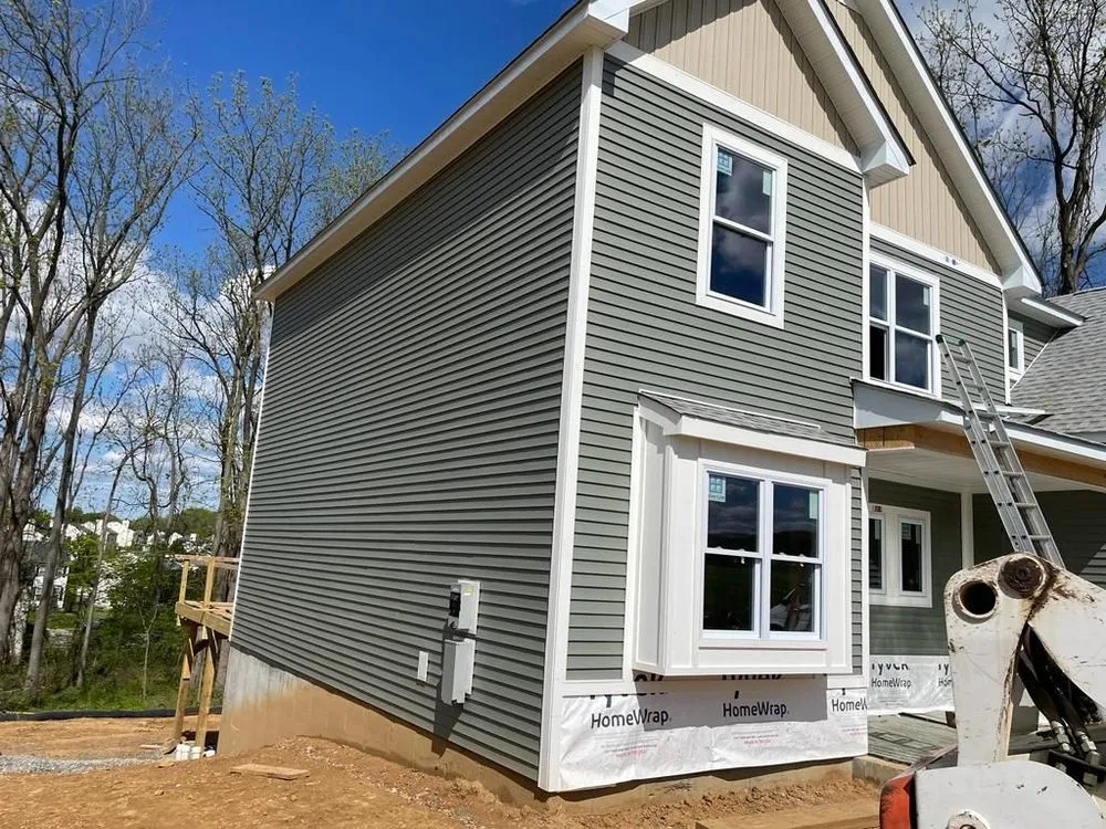 Slide of One Day Roofer