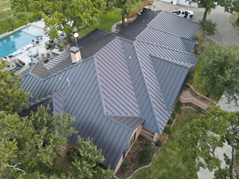 Slide of One Oak Exteriors