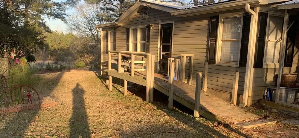 Top-rated roof leak repair in Newborn, GA - One Piece Restoration