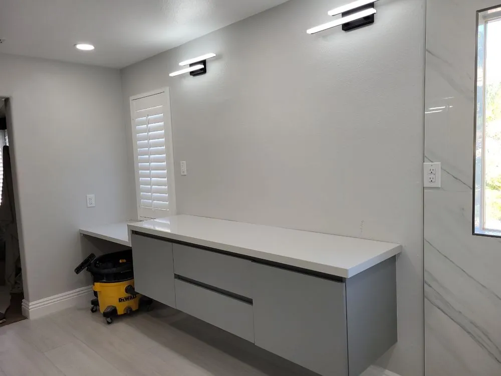 Slide of One Stop Painting