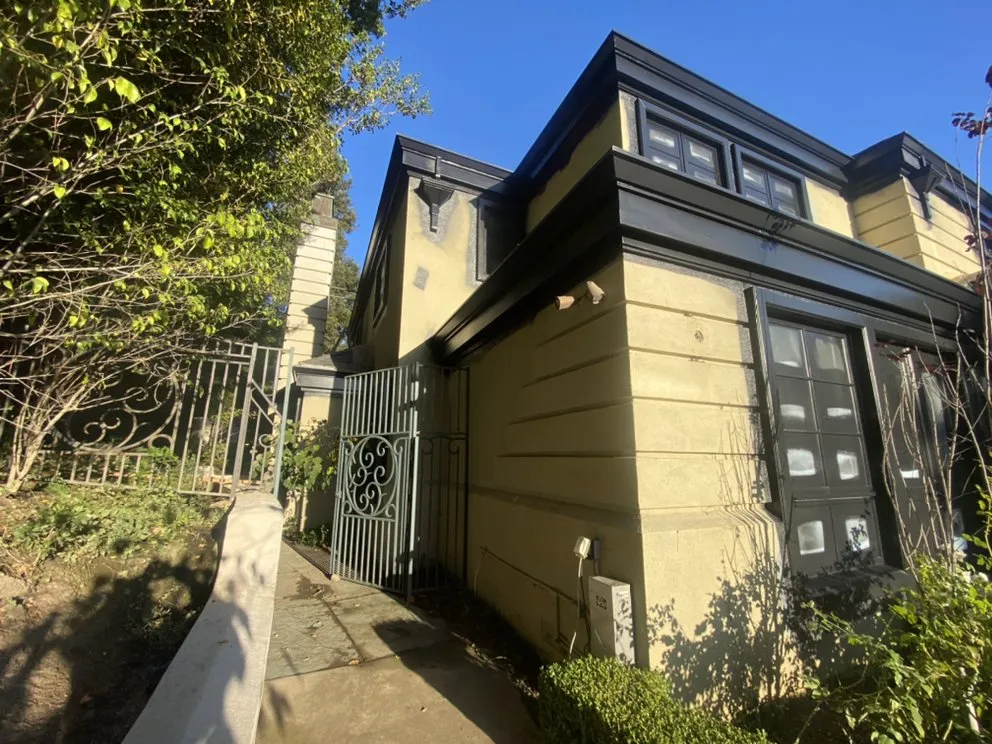 Slide of One Stop Painting