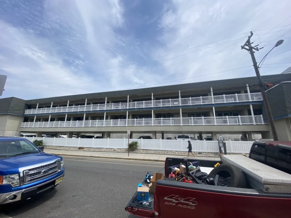 Slide of One Stop Xteriors