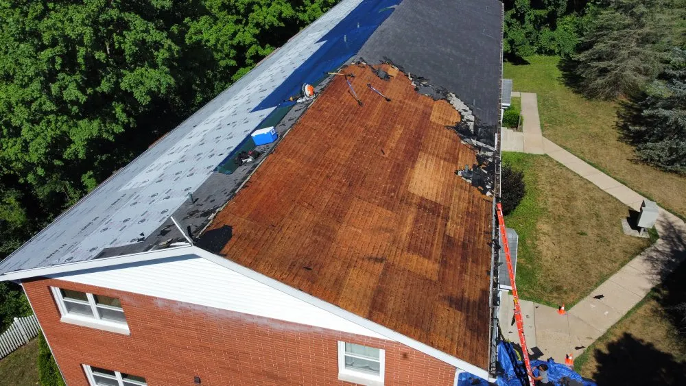 Slide of One Way Construction and Roofing