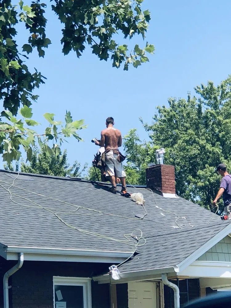 Reliable shingle roofing service experts serving St Charles, MO - Only H n R's Roofing and Construction