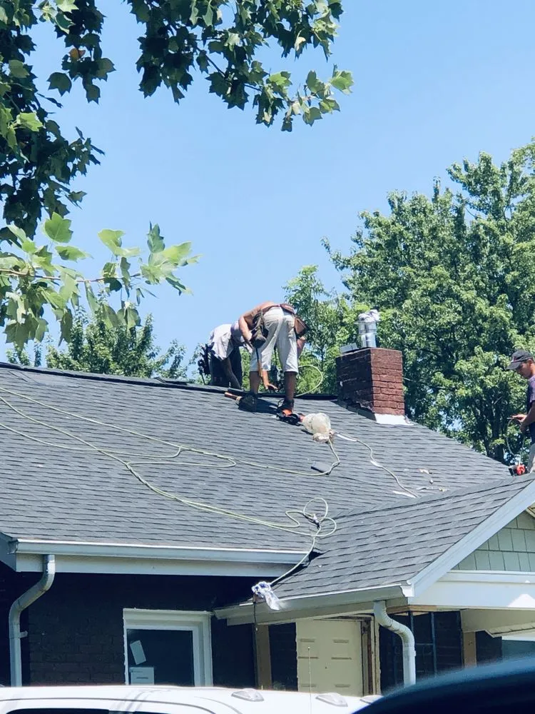 Professional flat roof repair in St Charles, MO - Only H n R's Roofing and Construction