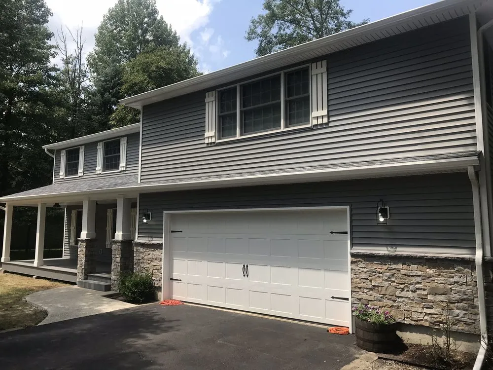 Top-rated shingle roofing service in Berlin Township, NJ - Only The Best Builder